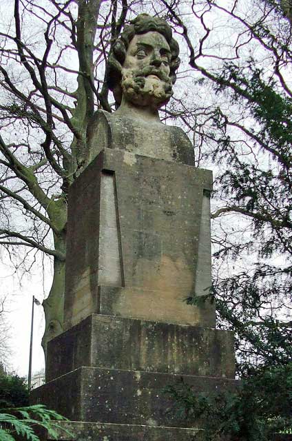 Statue in the Great Dell Statue in the Great Dell