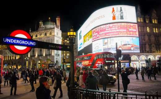 Piccadilly Circus, London.