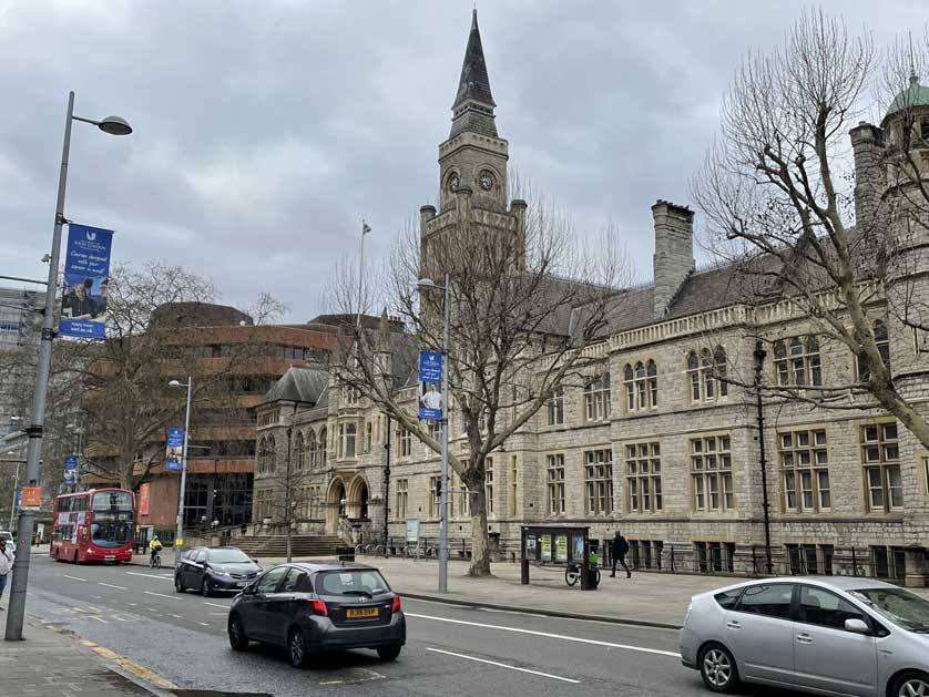 The town hall in Ealing.